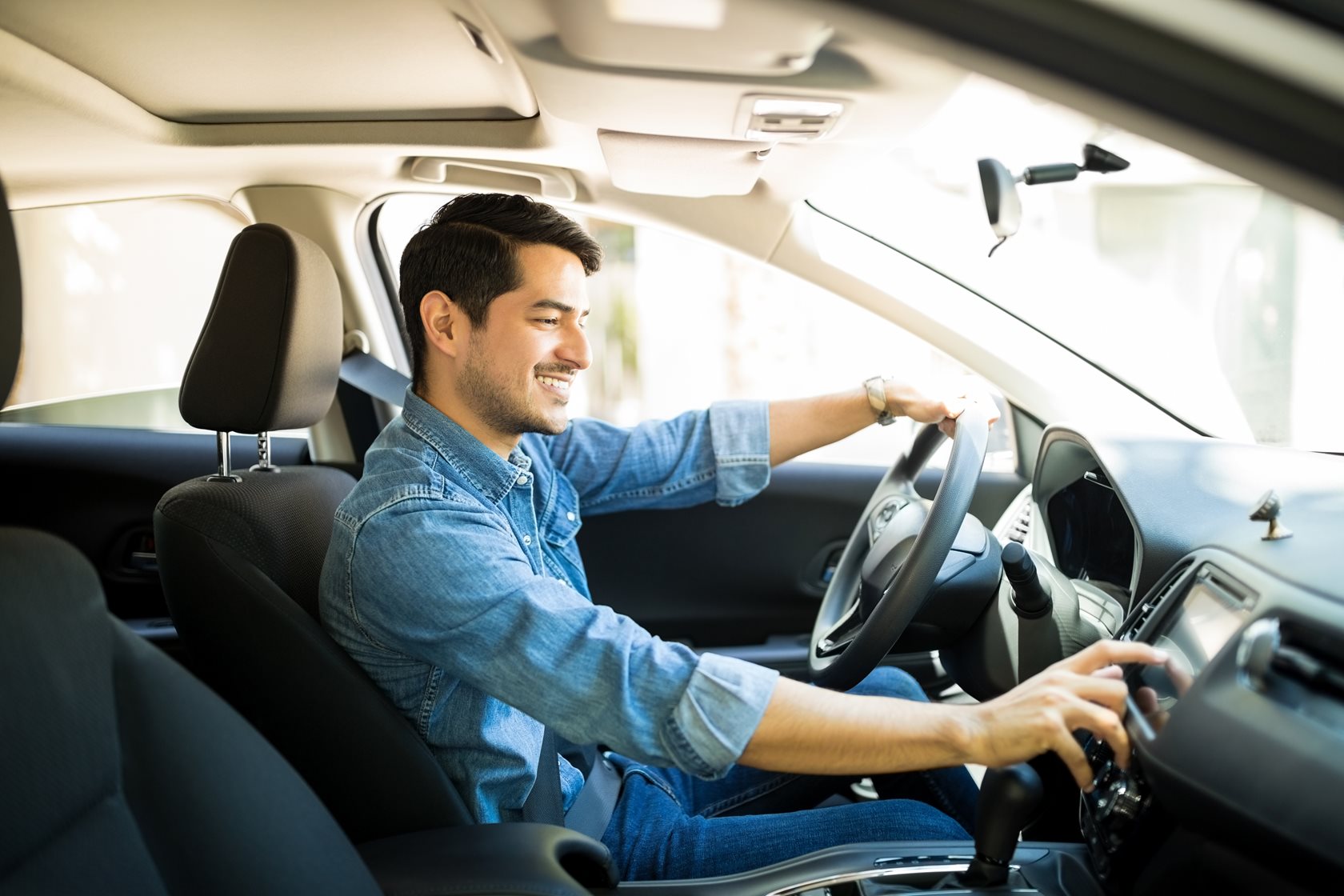 Auto Refinancing: When's the Right Time to Make a Move? 