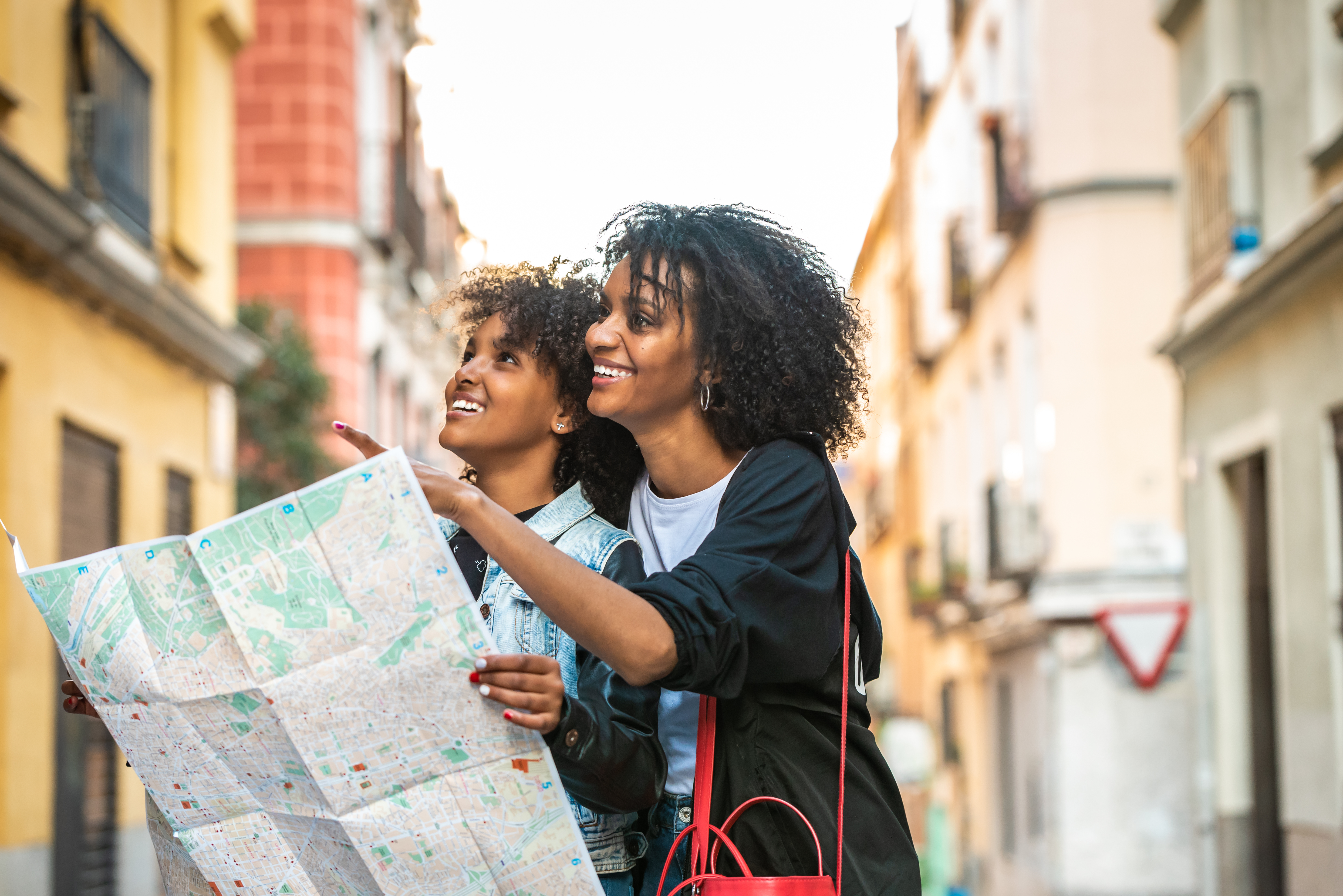 Travel Smarter, Not Pricier with Top Money-Saving Tips 