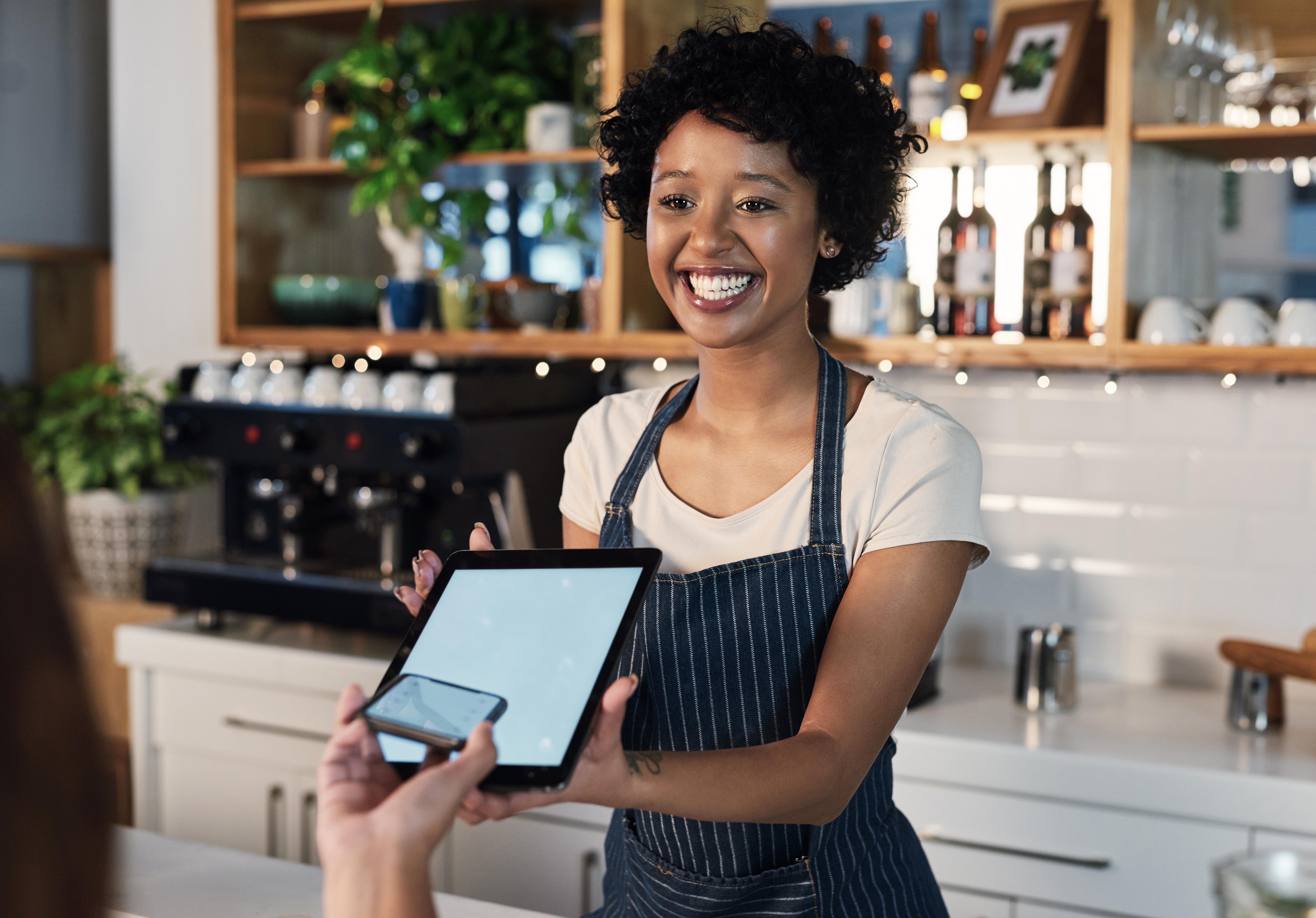 Embracing Digital Wallets: The Future of Payments 